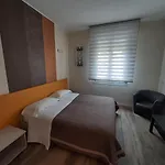 Stop&go And Guest house